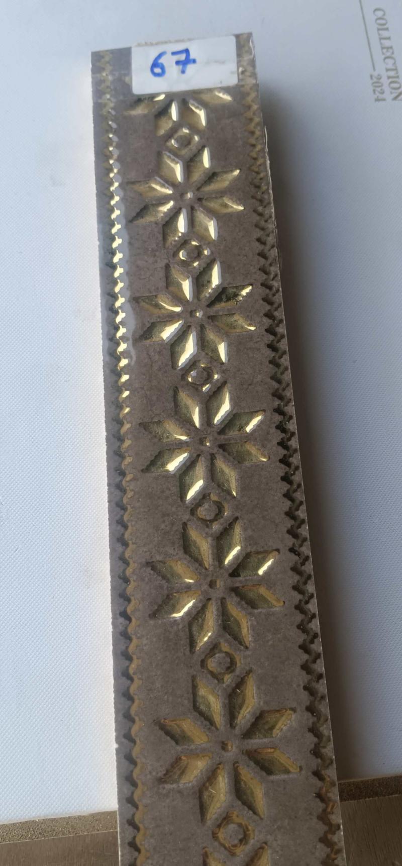 67 G –  tiles