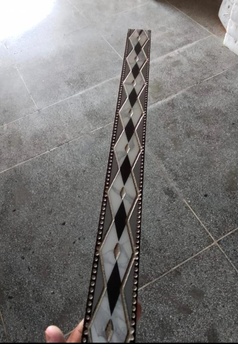 Cash tile